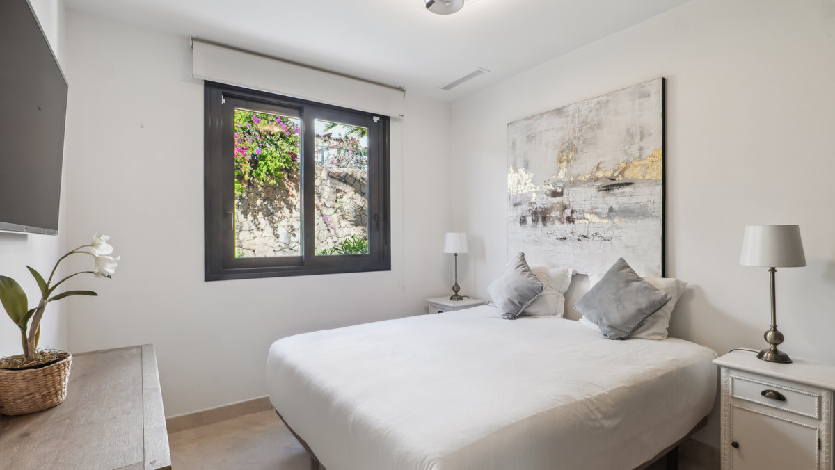 3 Bed Townhouse for sale in The Golden Mile Costa Del Sol, Málaga, Spain
