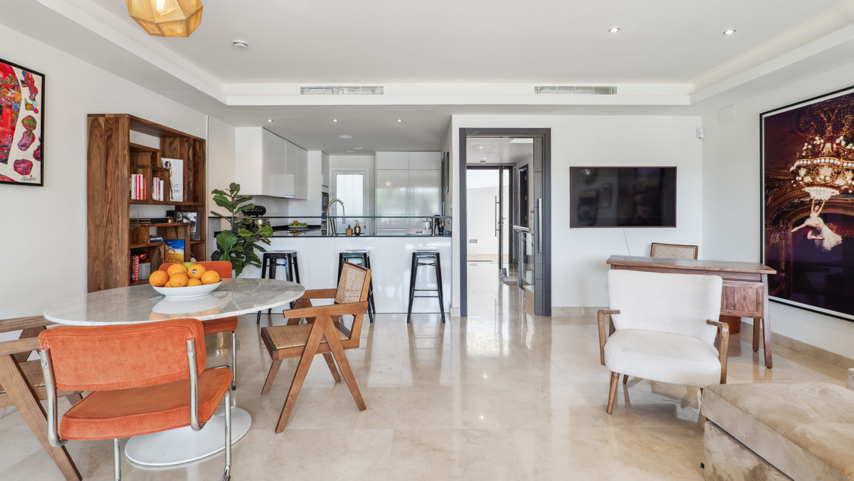 3 Bed Townhouse for sale in The Golden Mile Costa Del Sol, Málaga, Spain