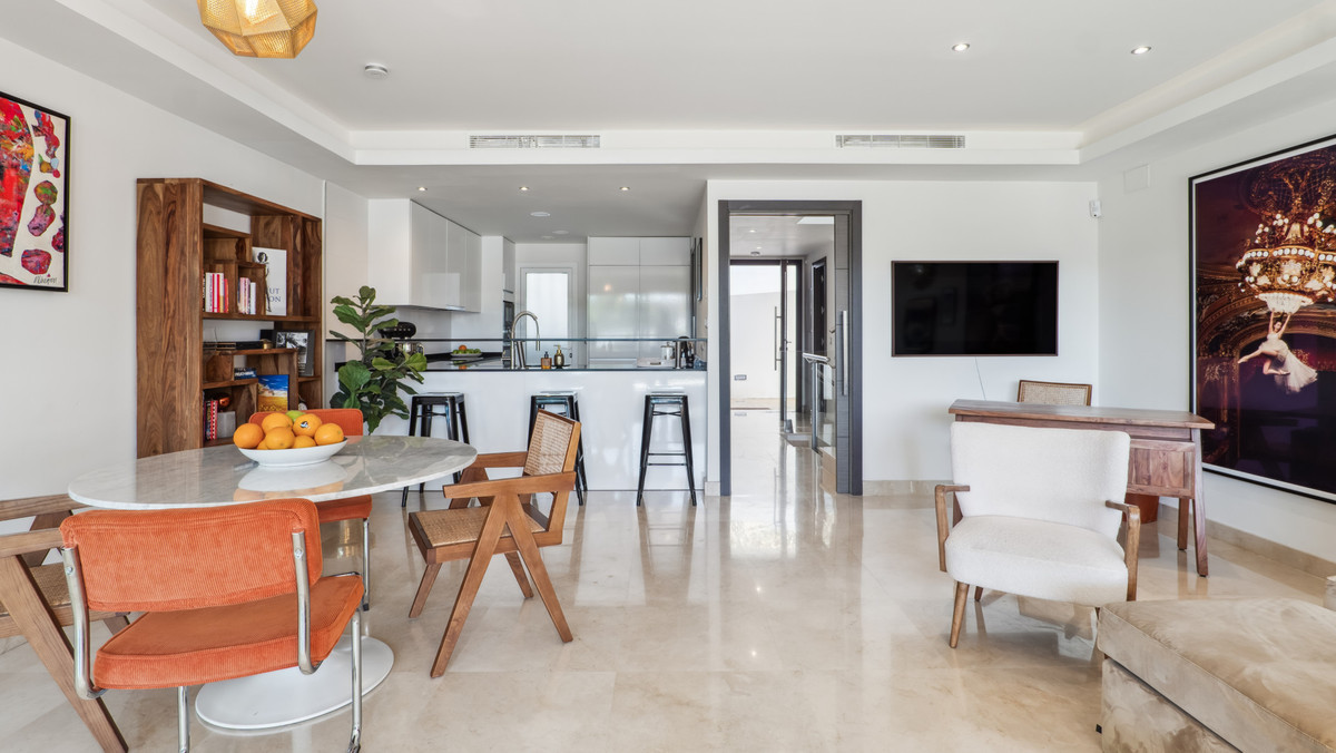 3 Bed Townhouse for sale in The Golden Mile Costa Del Sol, Málaga, Spain