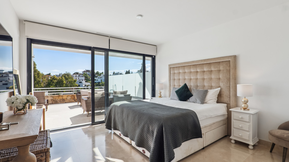 3 Bed Townhouse for sale in The Golden Mile Costa Del Sol, Málaga, Spain