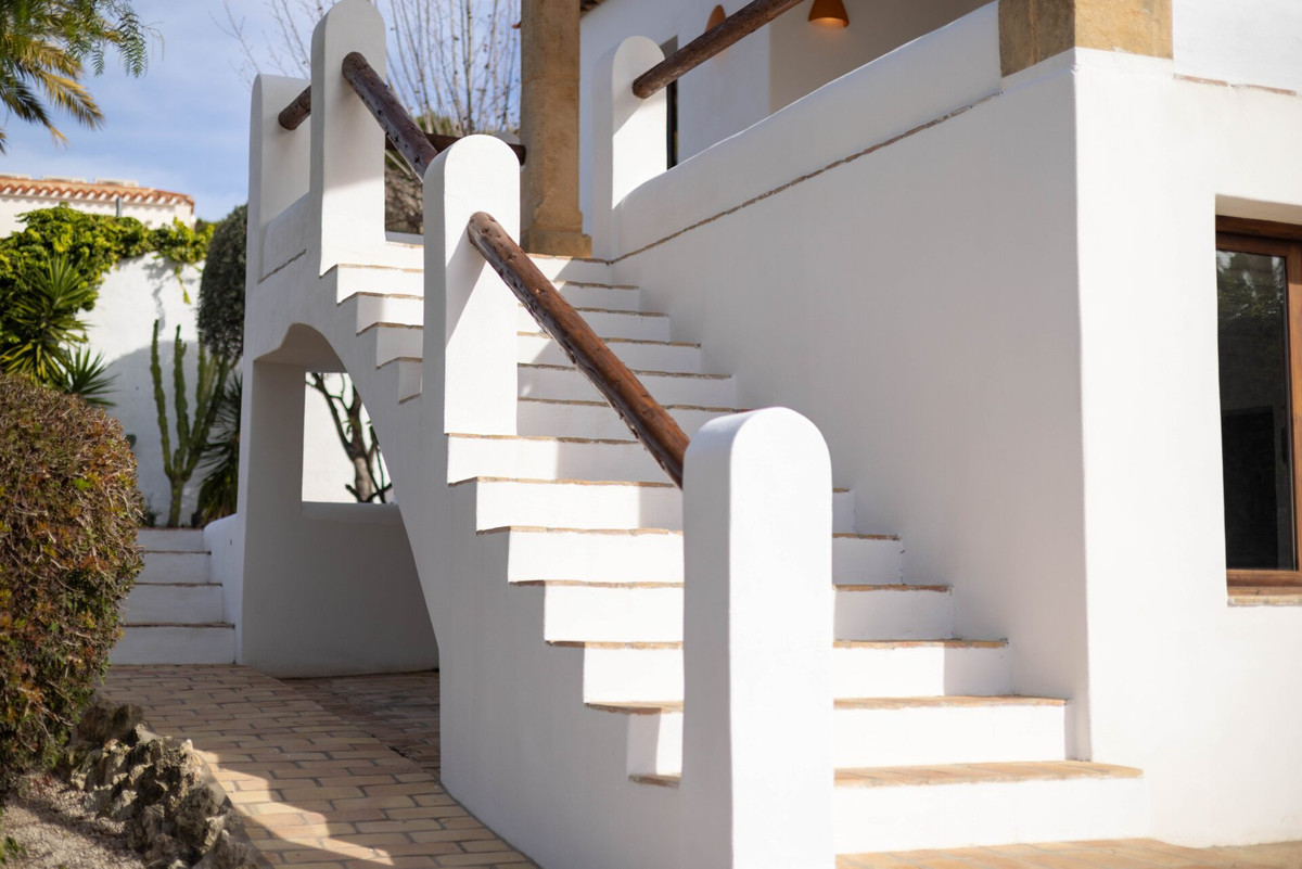 4 Bed Townhouse for sale in Javea Costa Blanca, Alicante, Spain