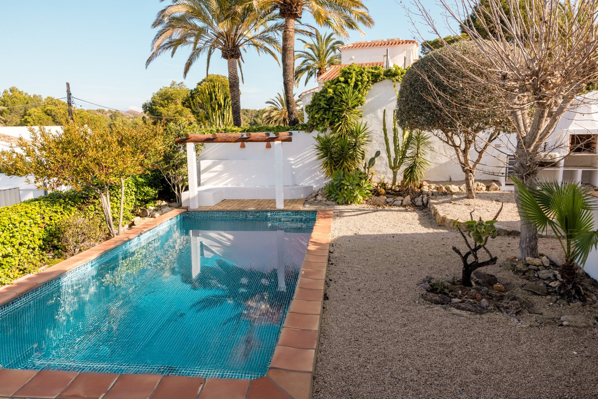 4 Bed Townhouse for sale in Javea Costa Blanca, Alicante, Spain