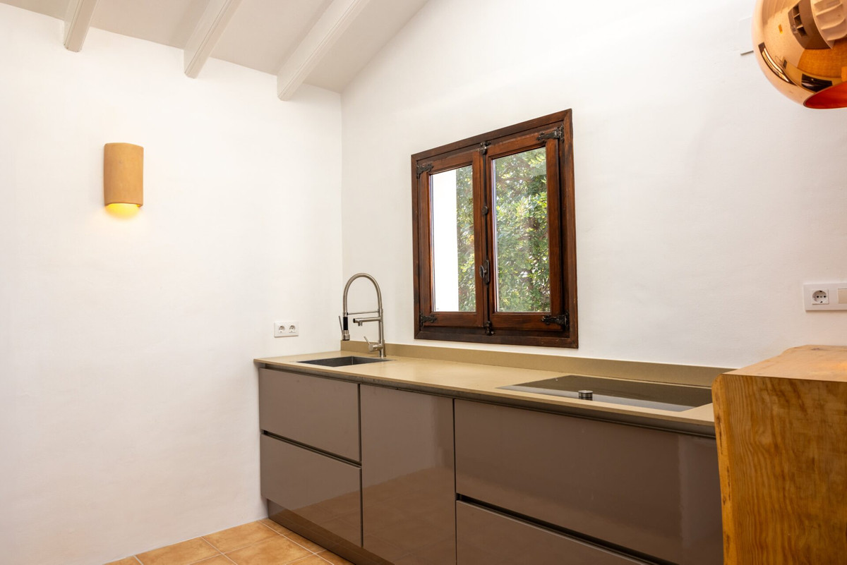 4 Bed Townhouse for sale in Javea Costa Blanca, Alicante, Spain