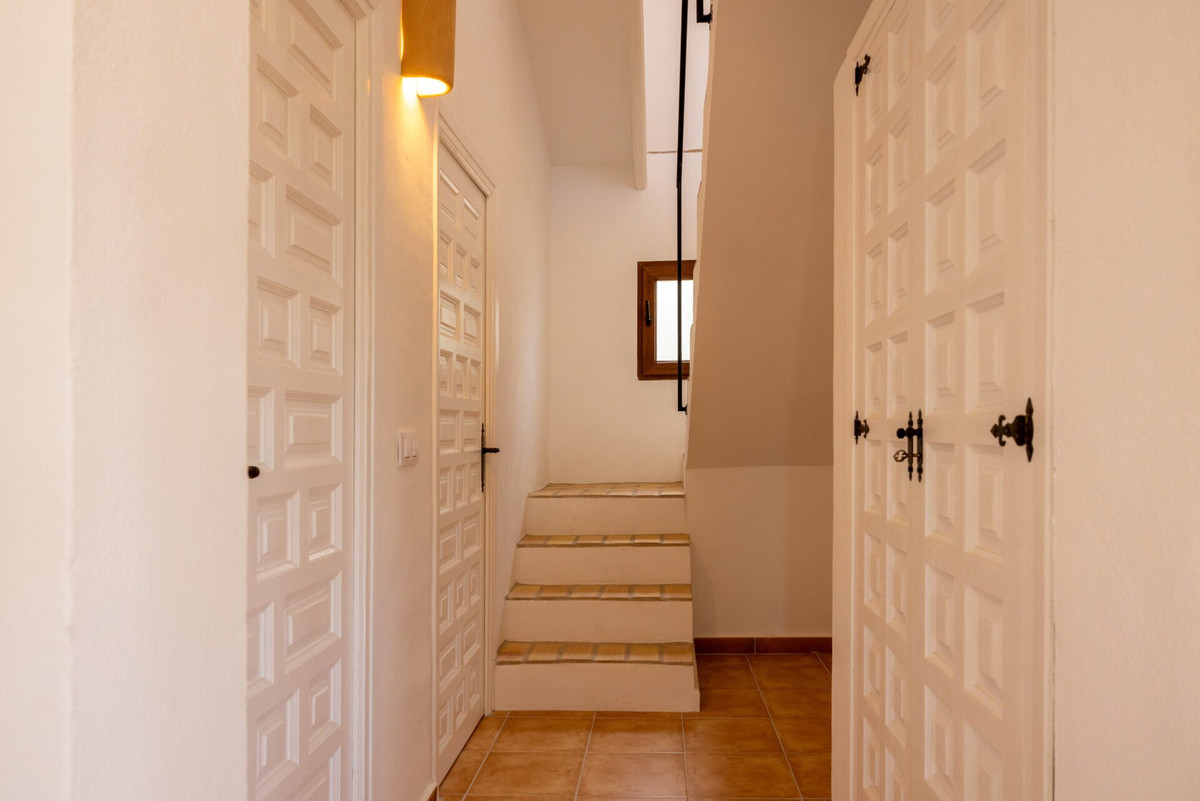 4 Bed Townhouse for sale in Javea Costa Blanca, Alicante, Spain