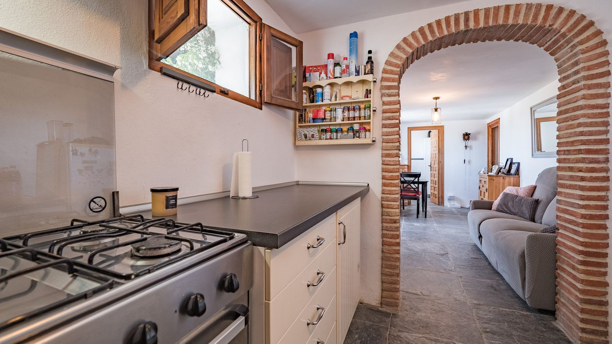 6 Bed Townhouse for sale in Villanueva De La Concepcion Costa Del Sol, Málaga, Spain