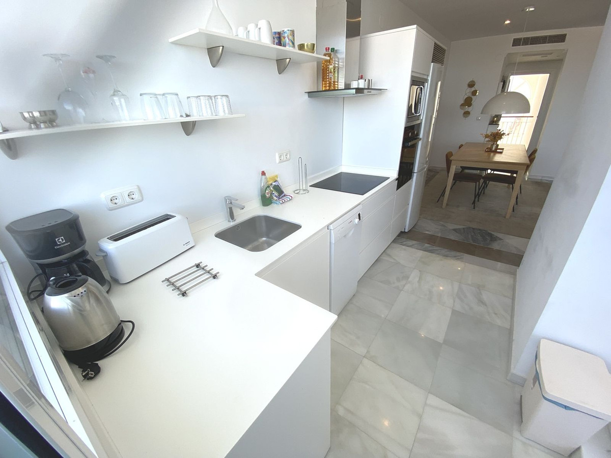 3 Bed Apartment for sale in Nueva Andalucía Costa Del Sol, Málaga, Spain