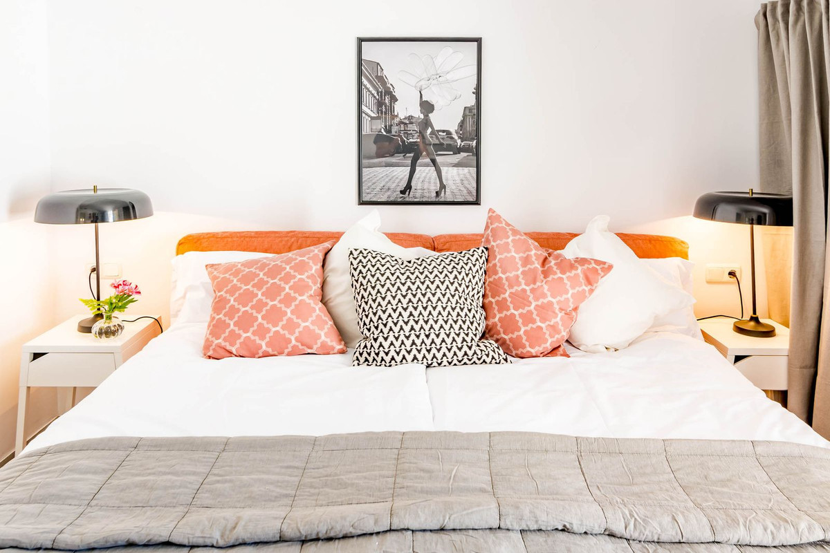 3 Bed Apartment for sale in Nueva Andalucía Costa Del Sol, Málaga, Spain