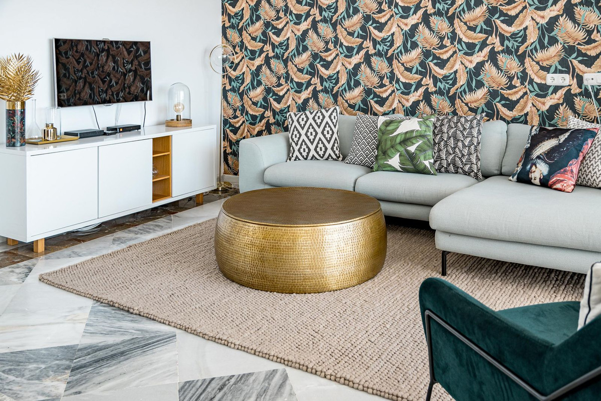 3 Bed Apartment for sale in Nueva Andalucía Costa Del Sol, Málaga, Spain
