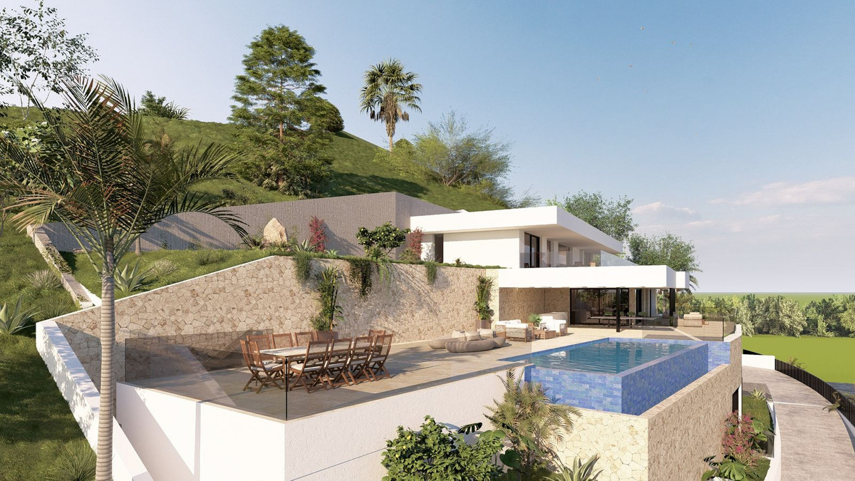 Plots for sale in La Quinta Costa Del Sol, Málaga, Spain