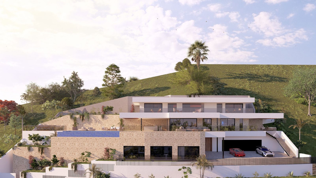 Plots for sale in La Quinta Costa Del Sol, Málaga, Spain