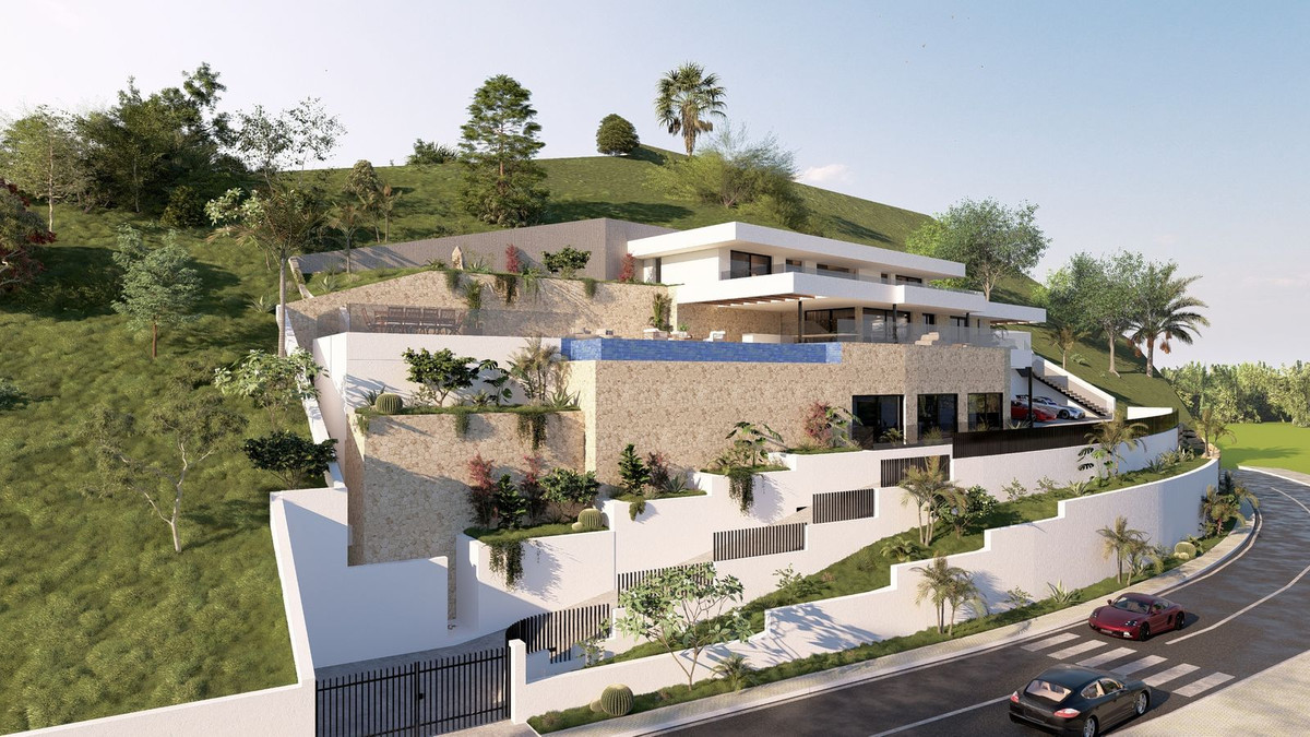 Plots for sale in La Quinta Costa Del Sol, Málaga, Spain