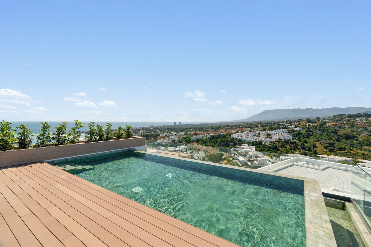 3 Bed Apartment for sale in Artola Costa Del Sol, Málaga, Spain