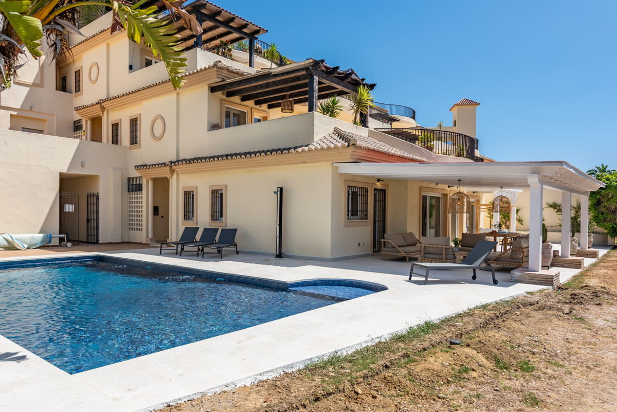 Se vende Apartamento Planta Baja de 3 dormitorios en Costa Del Sol, Cadiz, España