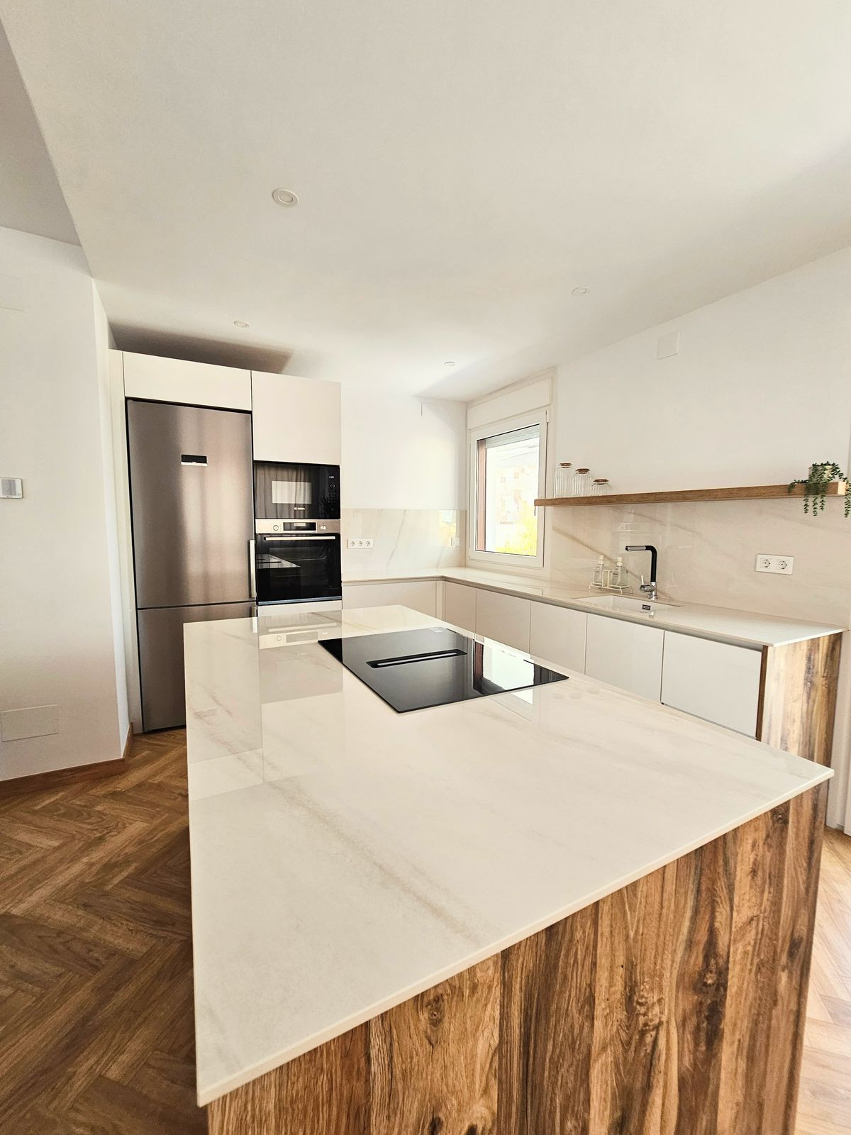 5 Bed Townhouse for sale in La Cala De Mijas Costa Del Sol, Málaga, Spain