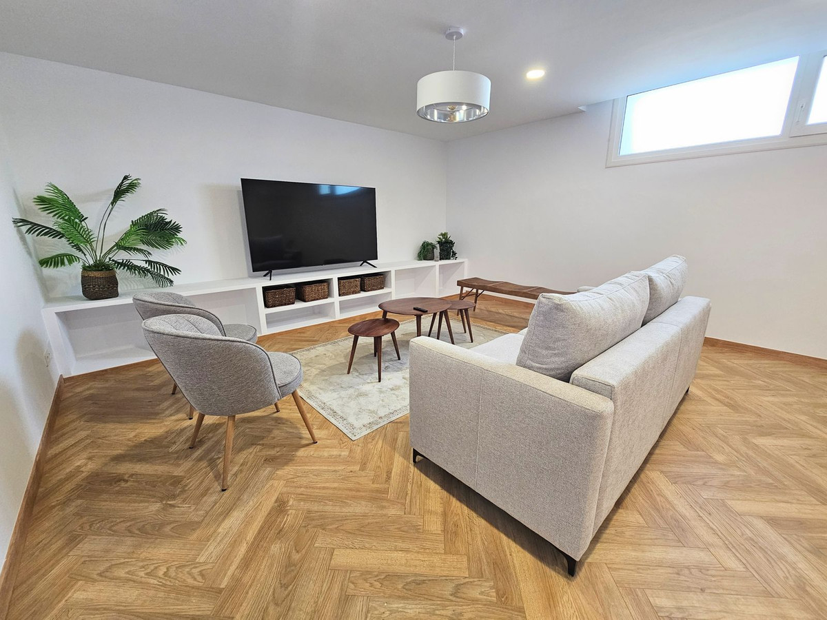 5 Bed Townhouse for sale in La Cala De Mijas Costa Del Sol, Málaga, Spain