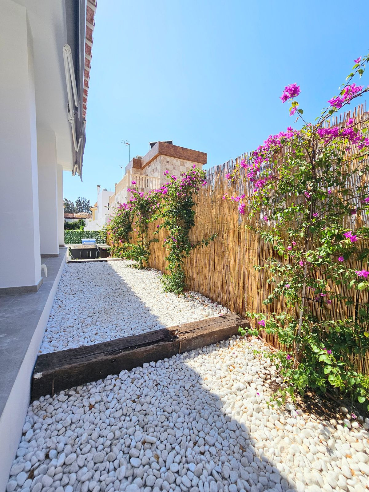 5 Bed Townhouse for sale in La Cala De Mijas Costa Del Sol, Málaga, Spain