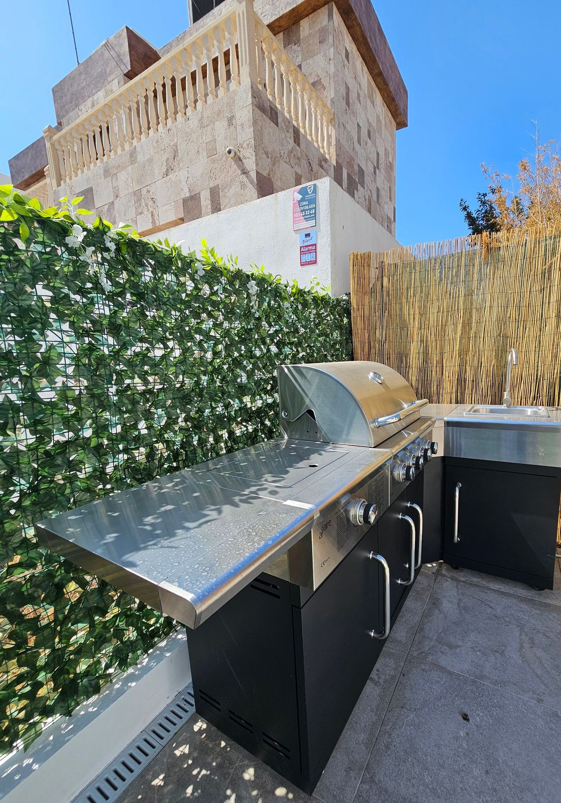 5 Bed Townhouse for sale in La Cala De Mijas Costa Del Sol, Málaga, Spain
