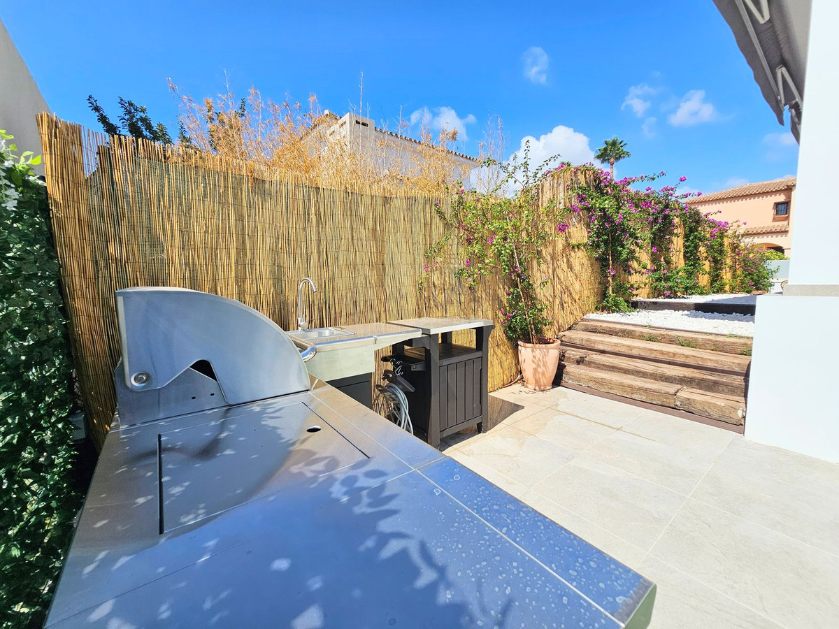 5 Bed Townhouse for sale in La Cala De Mijas Costa Del Sol, Málaga, Spain