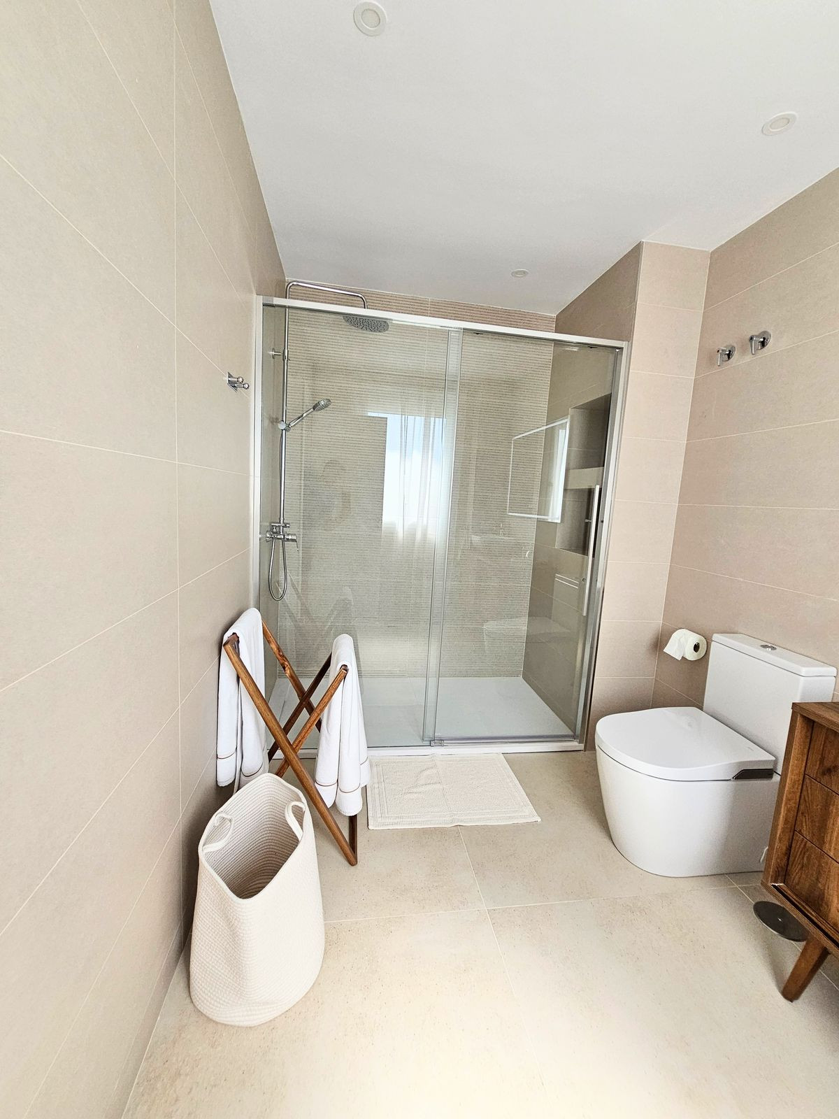 5 Bed Townhouse for sale in La Cala De Mijas Costa Del Sol, Málaga, Spain