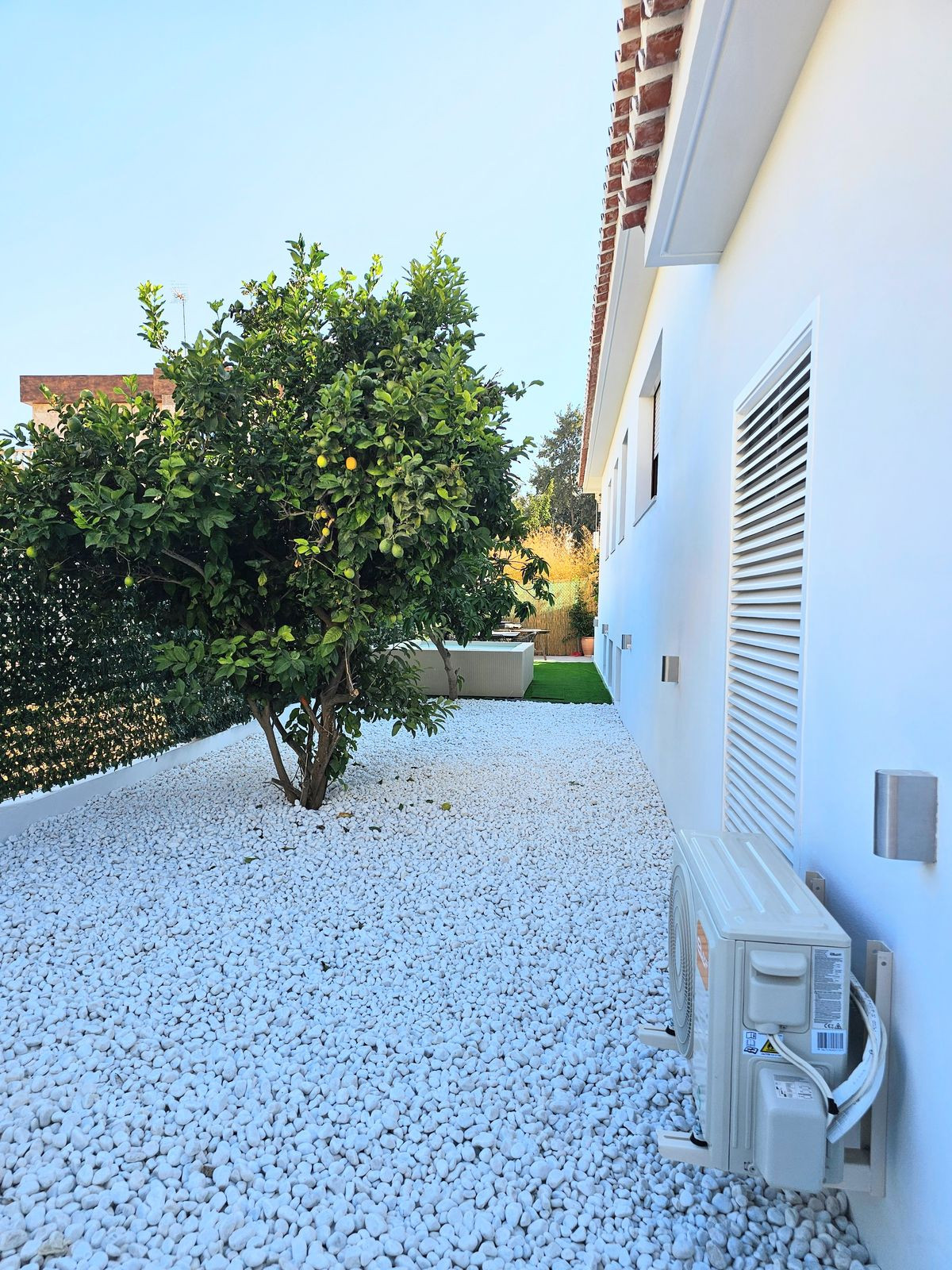 5 Bed Townhouse for sale in La Cala De Mijas Costa Del Sol, Málaga, Spain