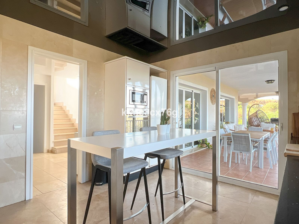 6 Bed Townhouse for sale in Riviera Del Sol Costa Del Sol, Málaga, Spain