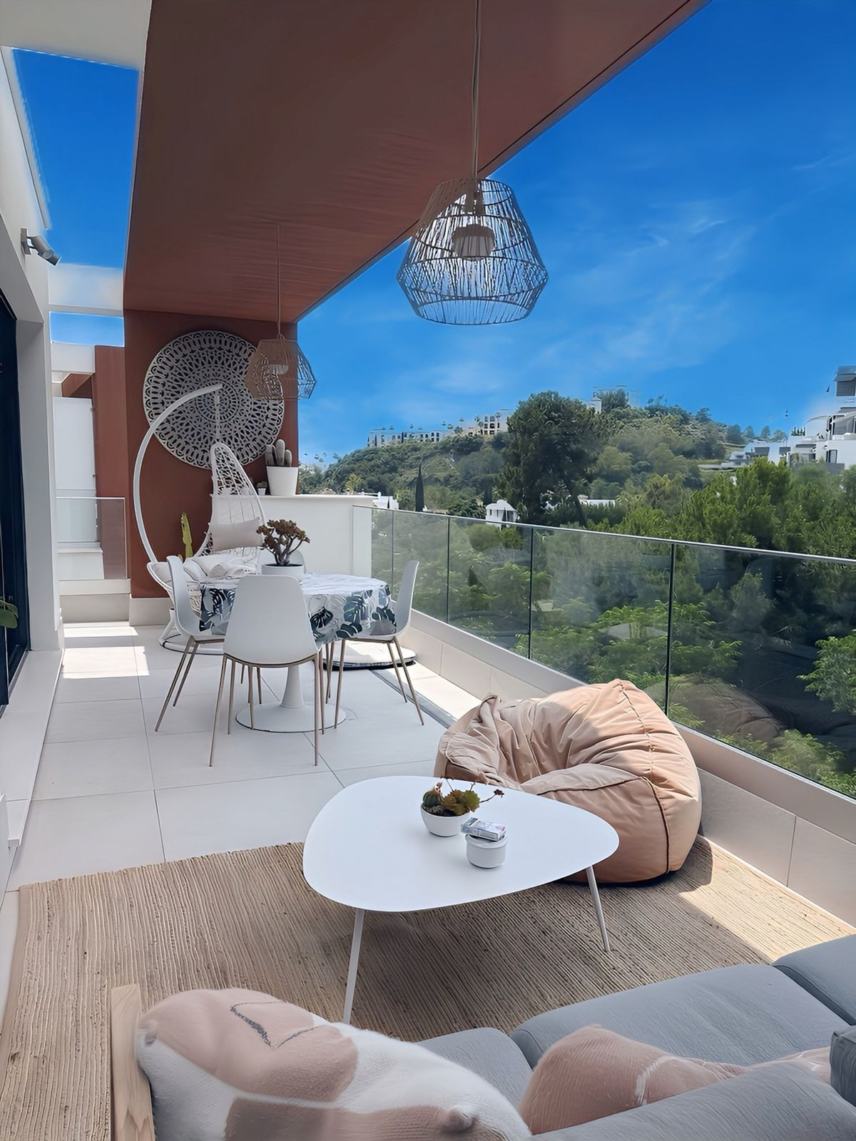 2 Bed Apartment for sale in La Quinta Costa Del Sol, Málaga, Spain