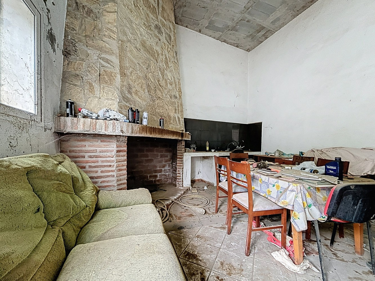 1 Bed Commercial unit for sale in Arenas Costa Del Sol East, Málaga, Spain