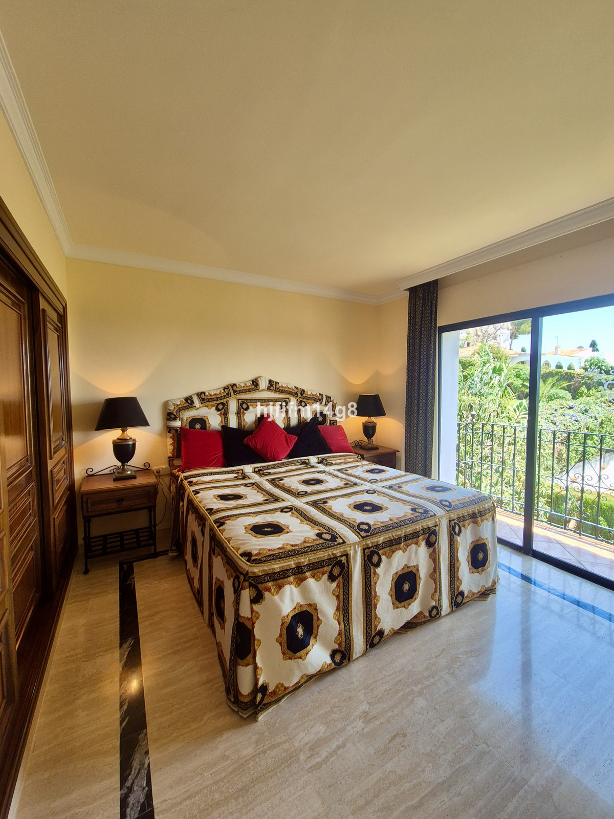 3 Bed Townhouse for sale in La Campana Costa Del Sol, Málaga, Spain