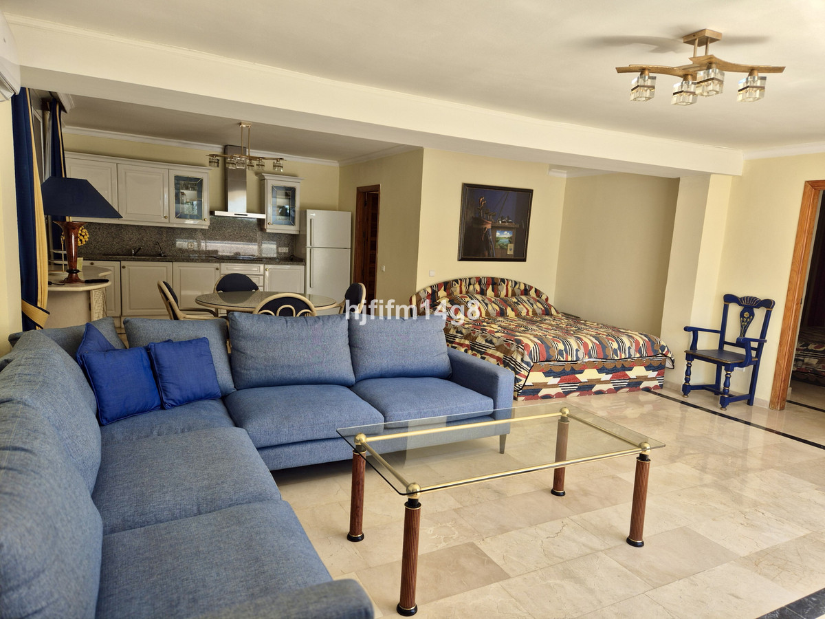 3 Bed Townhouse for sale in La Campana Costa Del Sol, Málaga, Spain