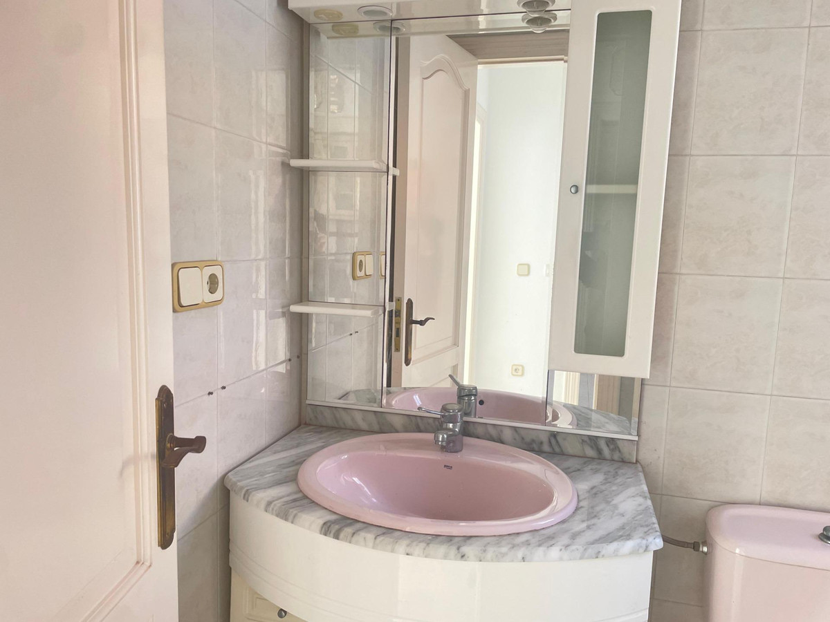Se vende Adosada de 3 dormitorios en Costa Del Sol, Málaga, España