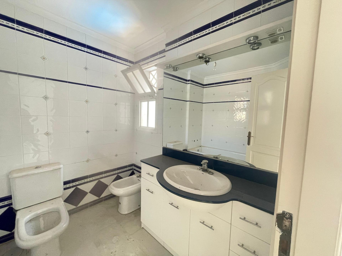 Se vende Adosada de 3 dormitorios en Costa Del Sol, Málaga, España