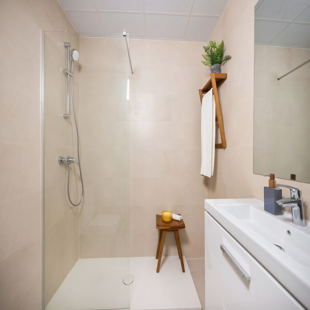 1 Bed Apartment for sale in Martiricos Málaga Ciudad, Málaga, Spain