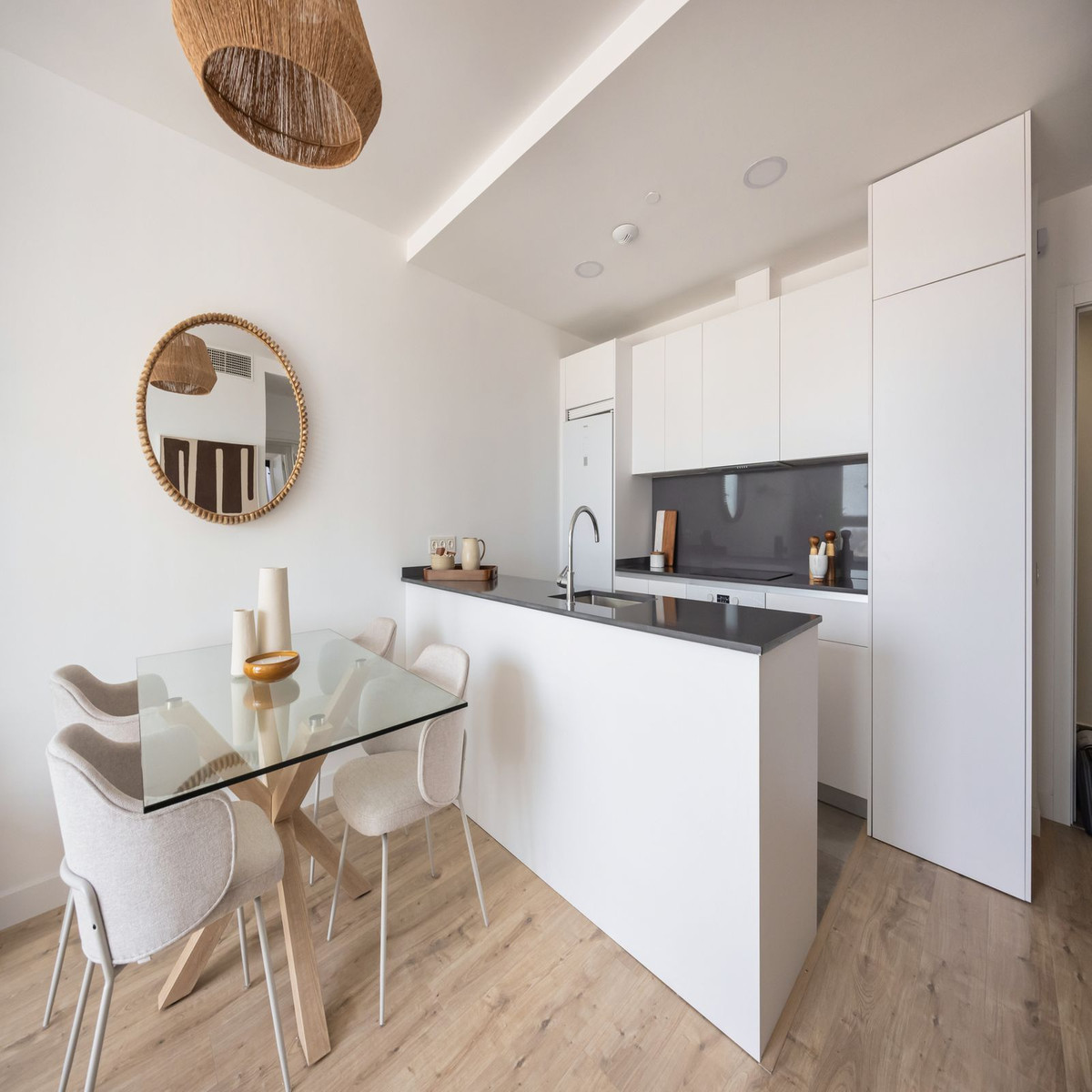 1 Bed Apartment for sale in Martiricos Málaga Ciudad, Málaga, Spain