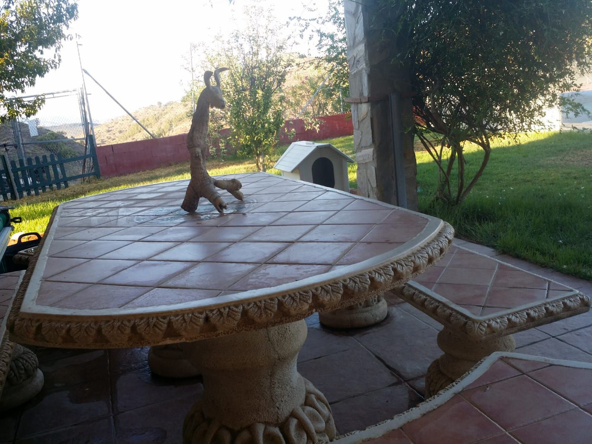 Se vende Finca - Cortijo de 5 dormitorios en Costa Del Sol, Málaga, España