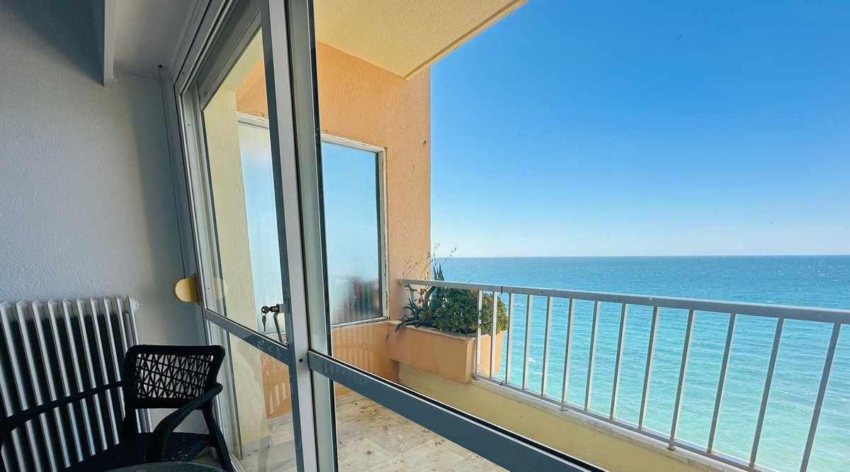 Apartment for sale in Marbella Costa Del Sol, Málaga, Spain