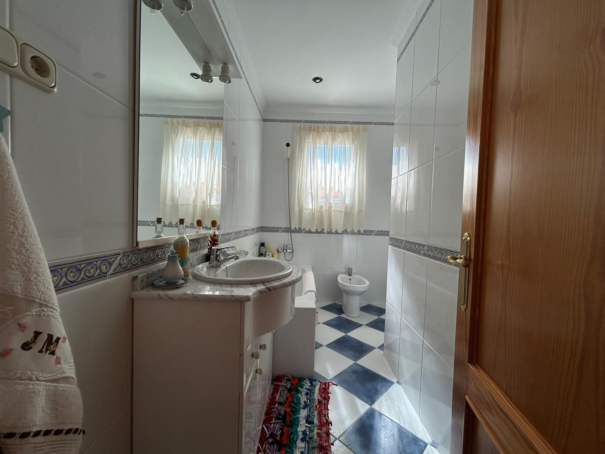 2 Bed Townhouse for sale in Alora Costa Del Sol, Málaga, Spain