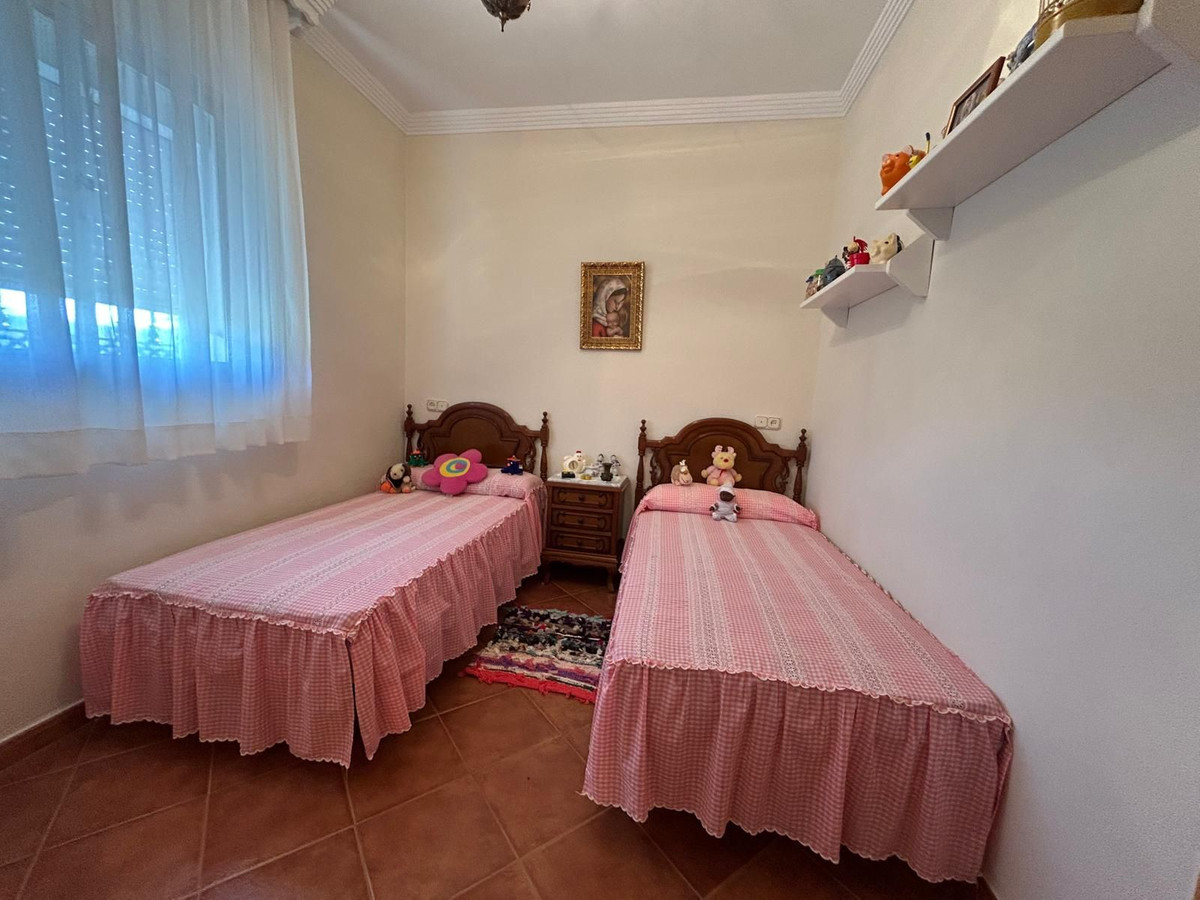 2 Bed Townhouse for sale in Alora Costa Del Sol, Málaga, Spain