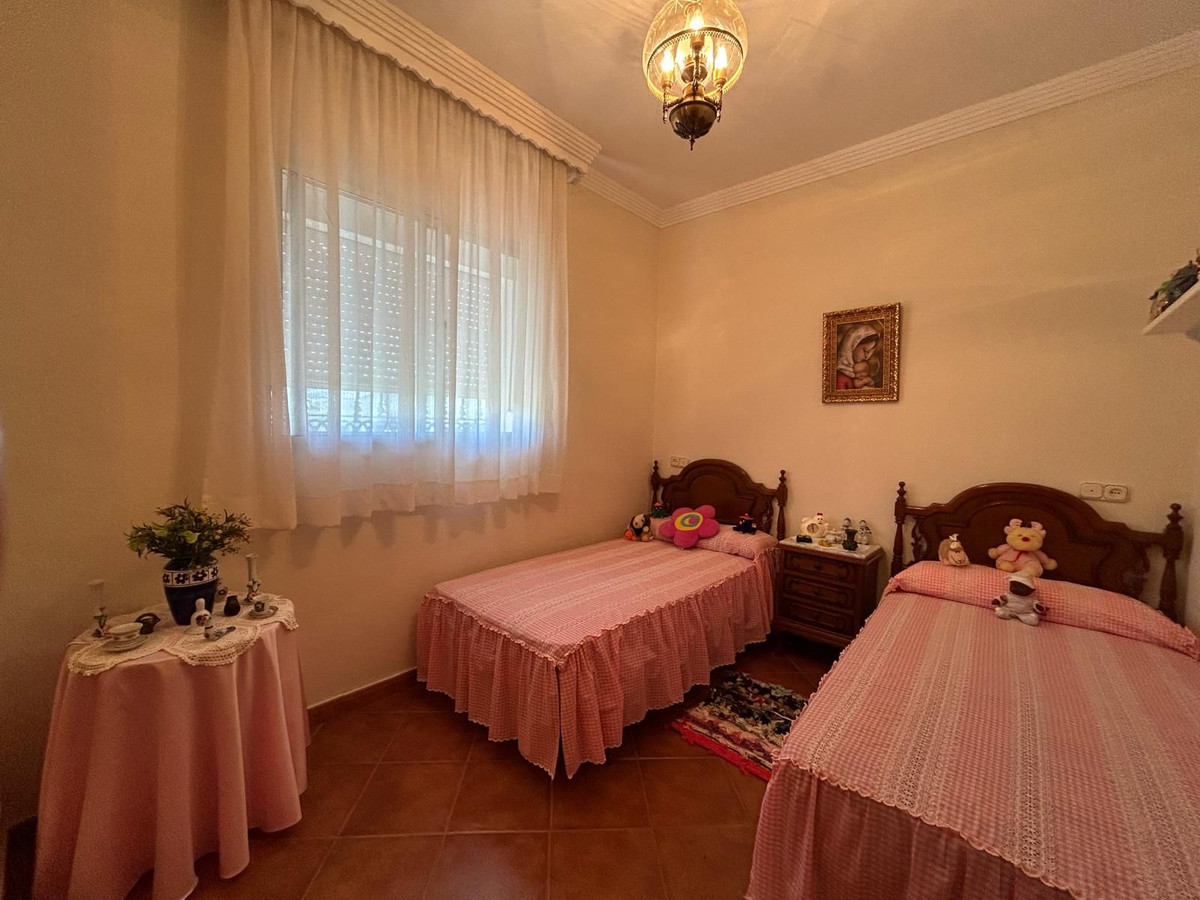 2 Bed Townhouse for sale in Alora Costa Del Sol, Málaga, Spain