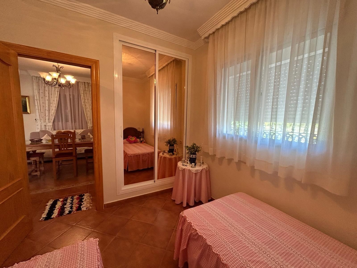 2 Bed Townhouse for sale in Alora Costa Del Sol, Málaga, Spain