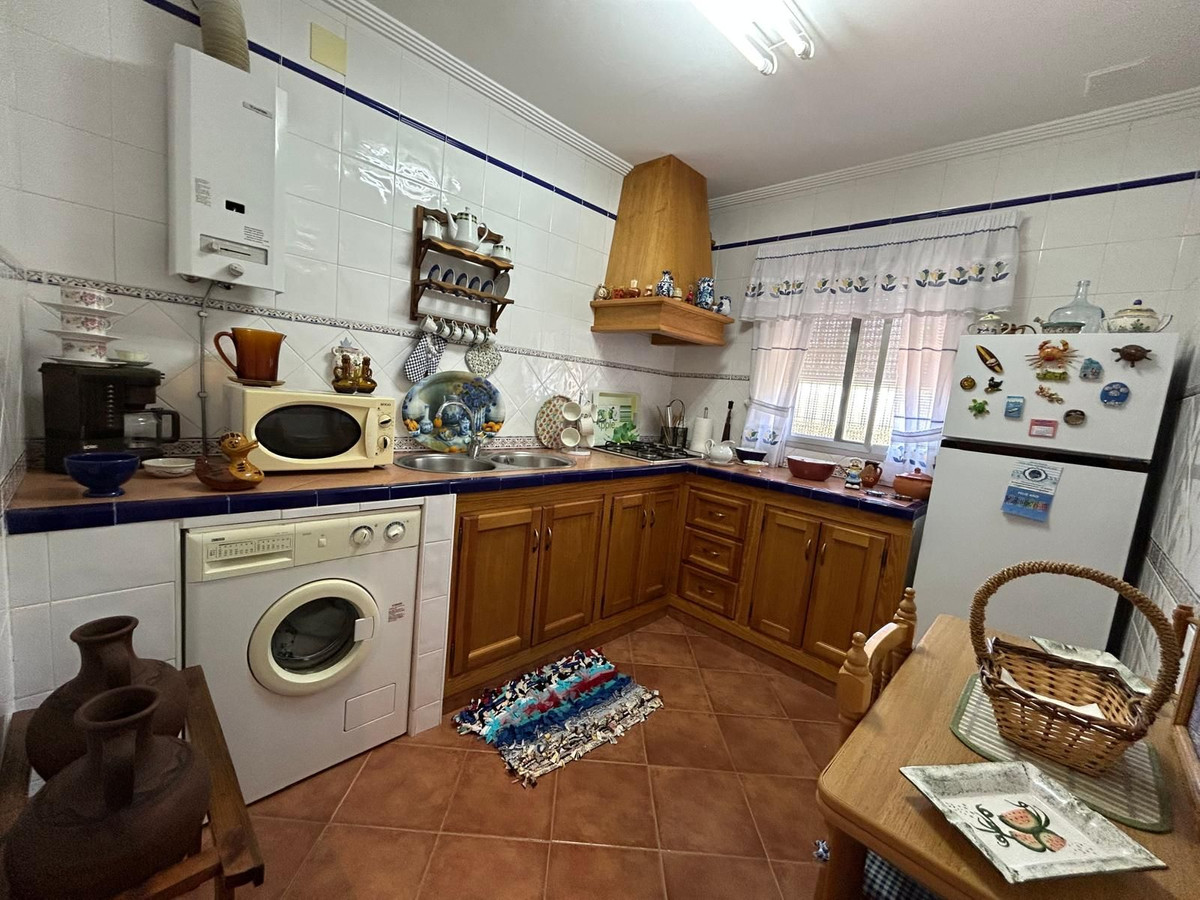 2 Bed Townhouse for sale in Alora Costa Del Sol, Málaga, Spain