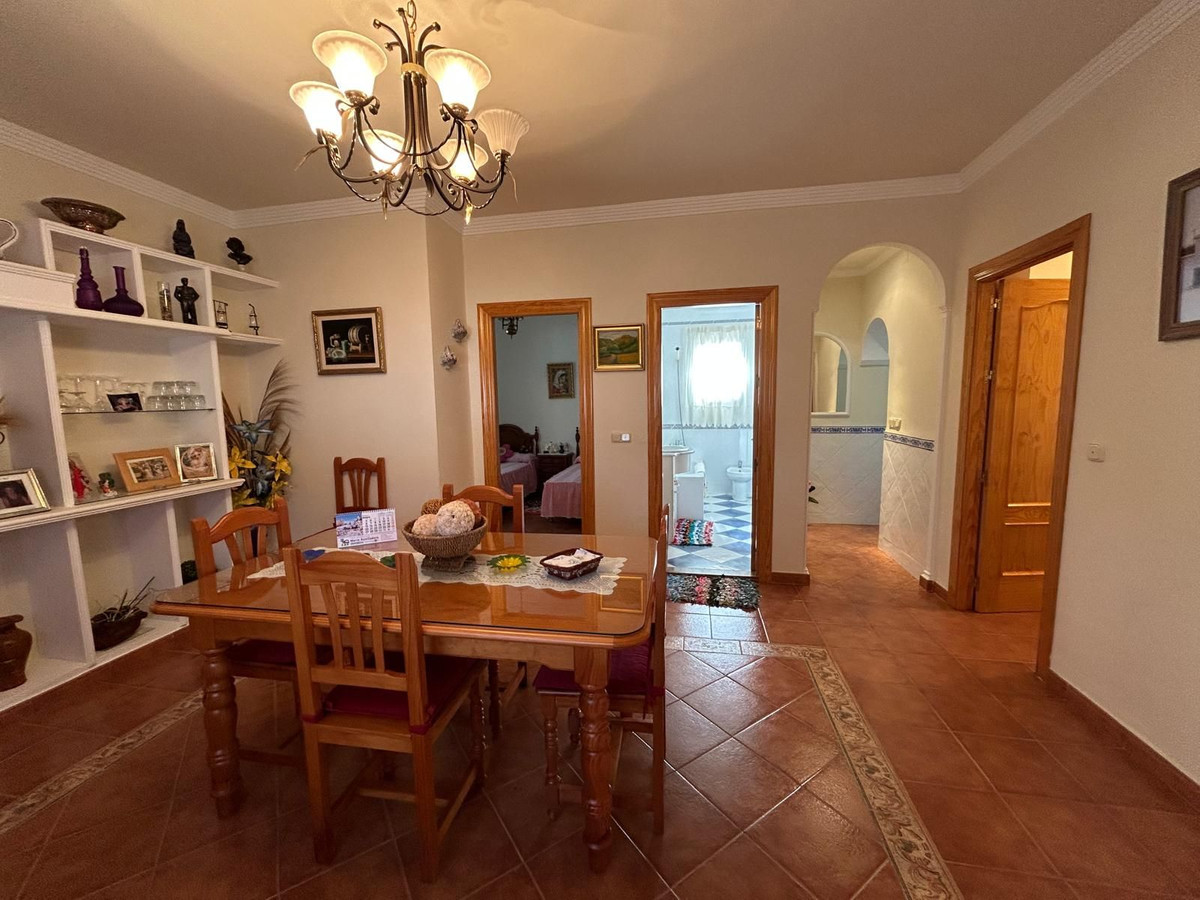 2 Bed Townhouse for sale in Alora Costa Del Sol, Málaga, Spain