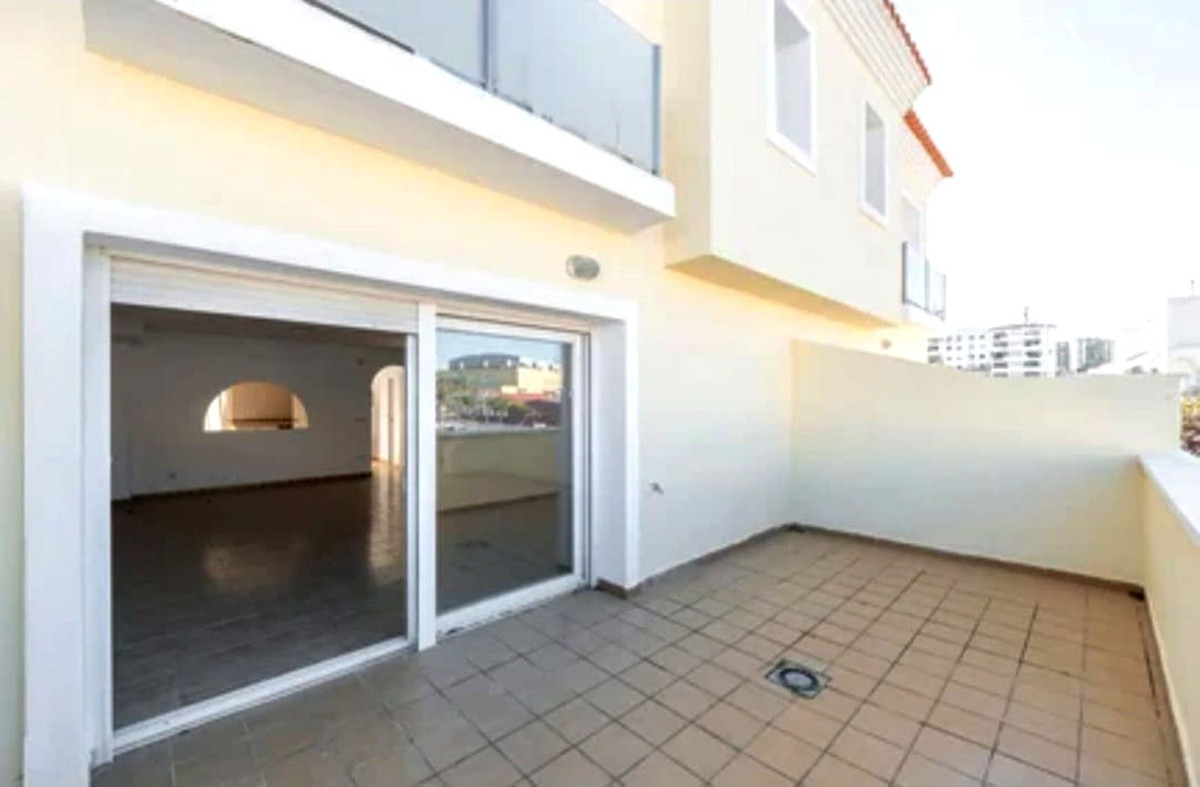 Se vende Adosada de 4 dormitorios en Costa Del Sol, Málaga, España