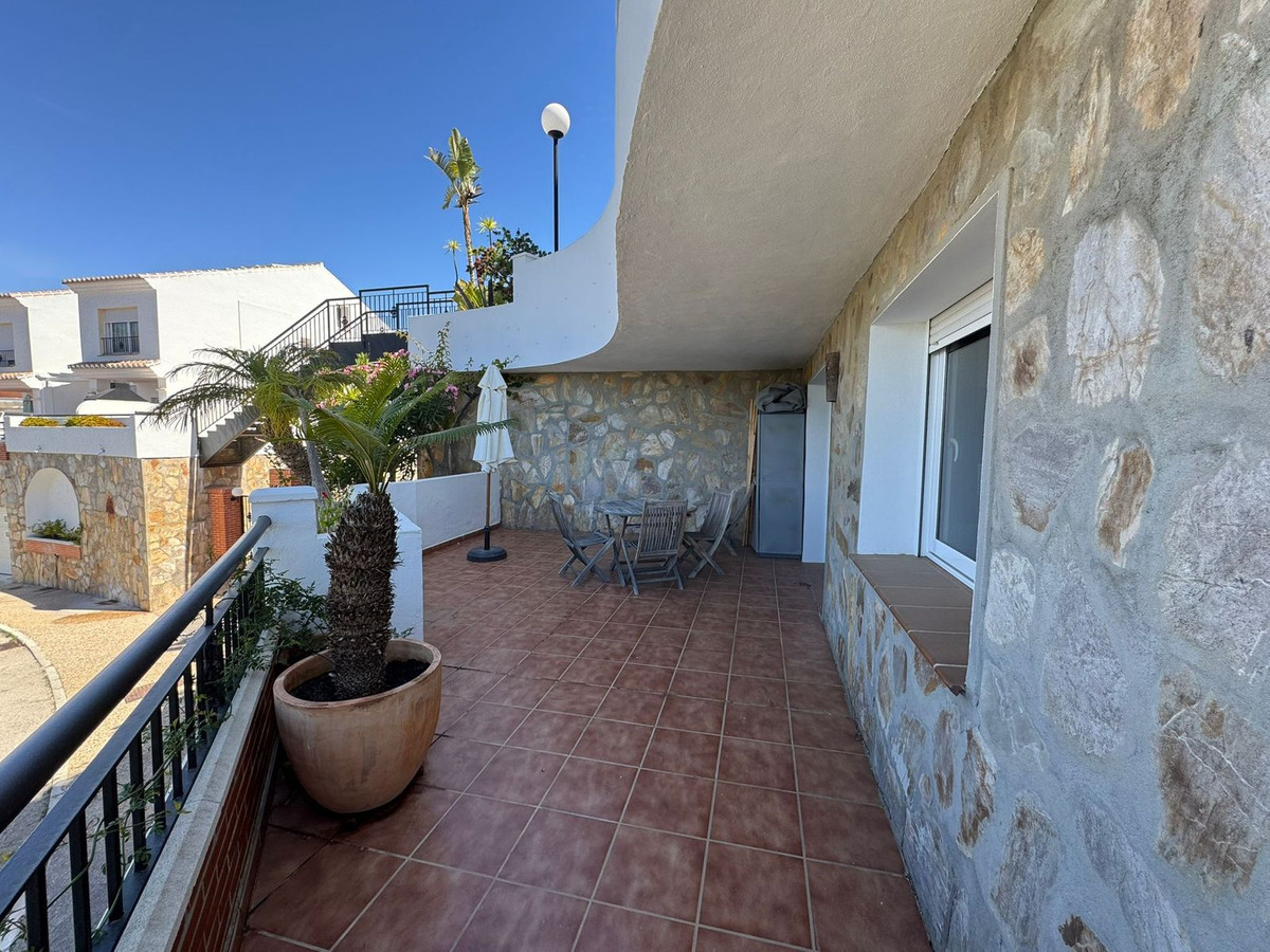 Se vende Adosada de 5 dormitorios en Costa Del Sol, Málaga, España