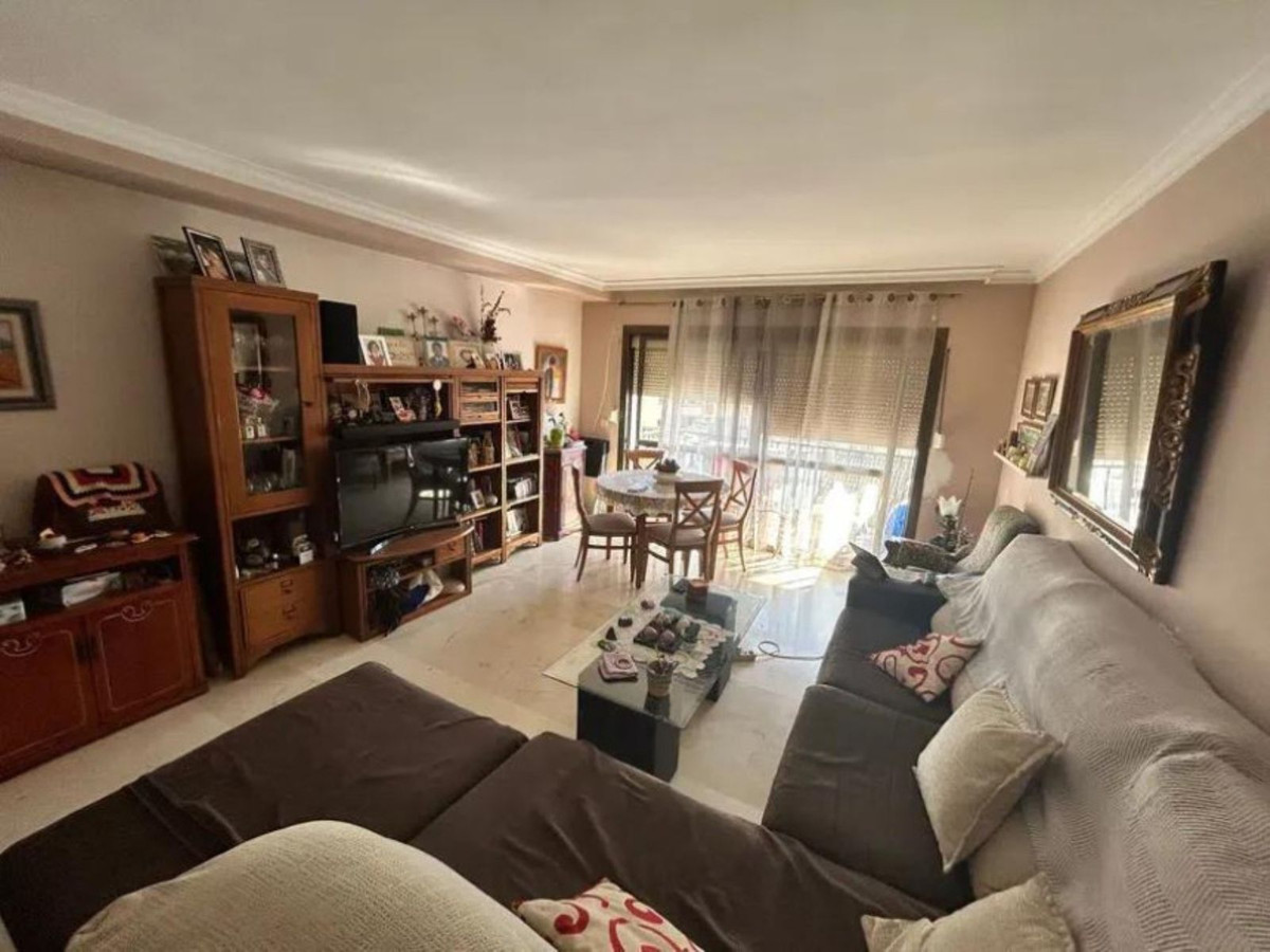 Se vende Apartamento en Planta Última de 4 dormitorios en Costa Del Sol, Málaga, España