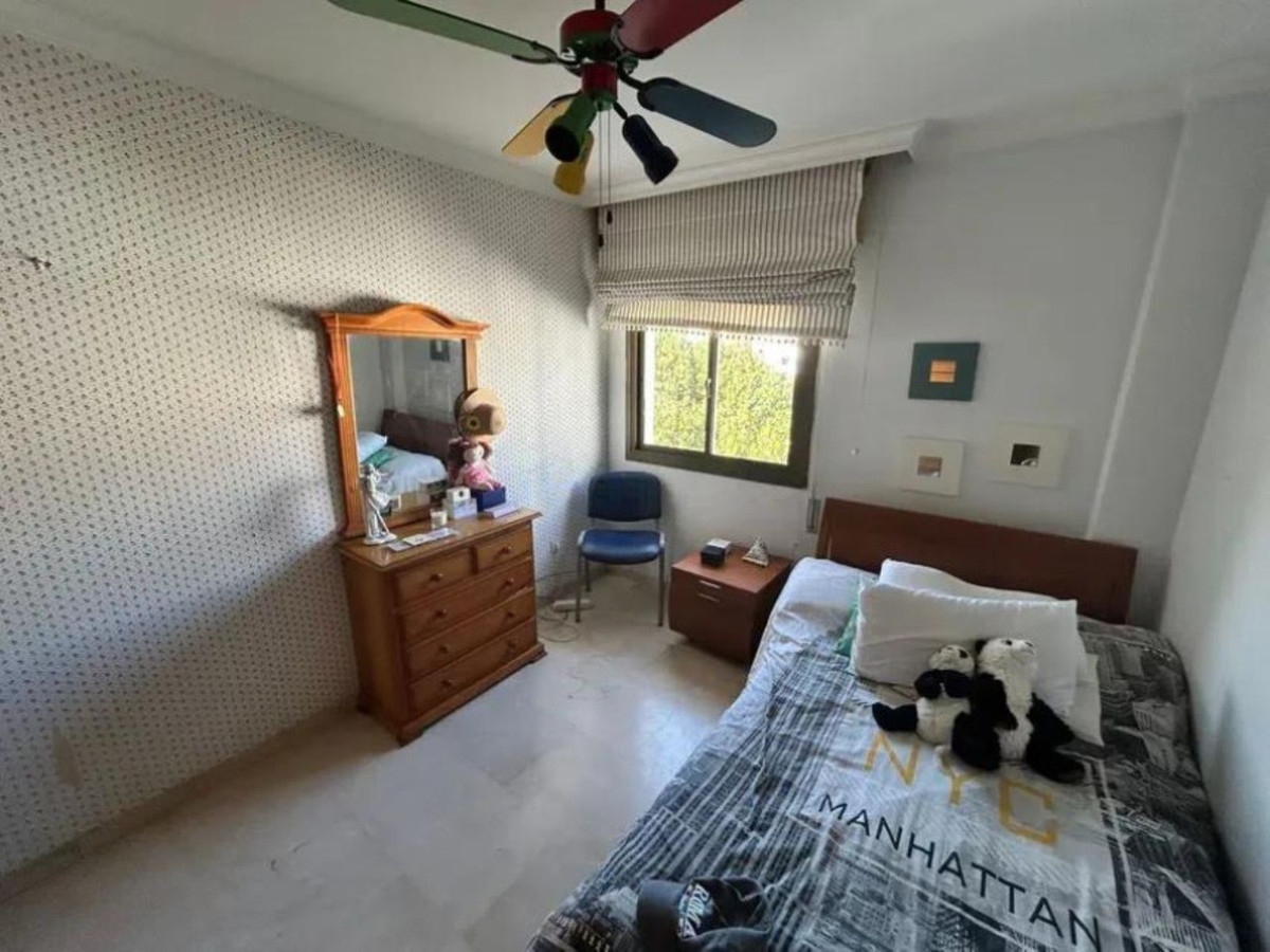 Se vende Apartamento en Planta Última de 4 dormitorios en Costa Del Sol, Málaga, España