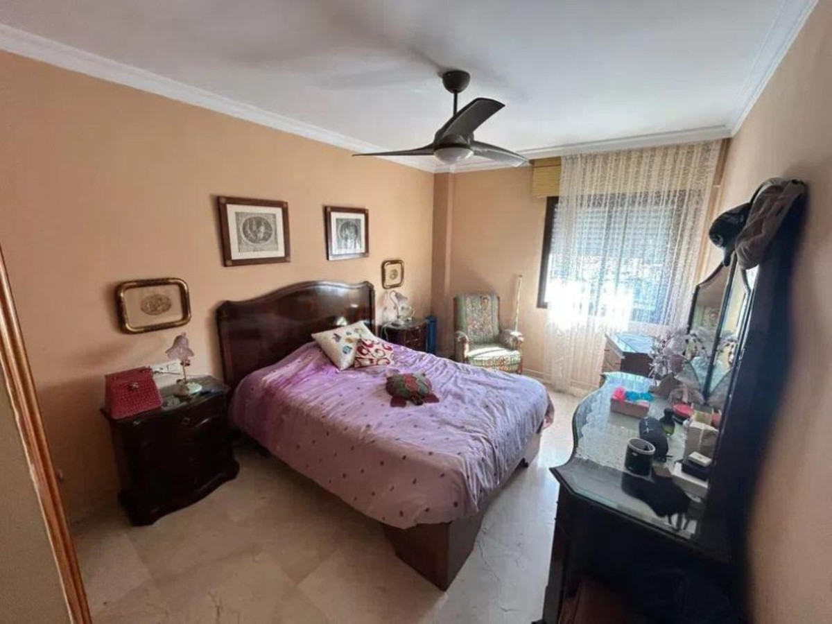 Se vende Apartamento en Planta Última de 4 dormitorios en Costa Del Sol, Málaga, España