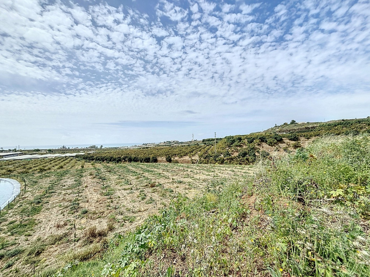 1 Bed Plots for sale in Almayate Costa Del Sol East, Málaga, Spain