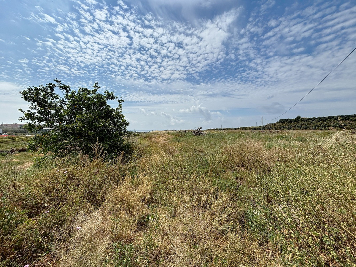 1 Bed Plots for sale in Almayate Costa Del Sol East, Málaga, Spain