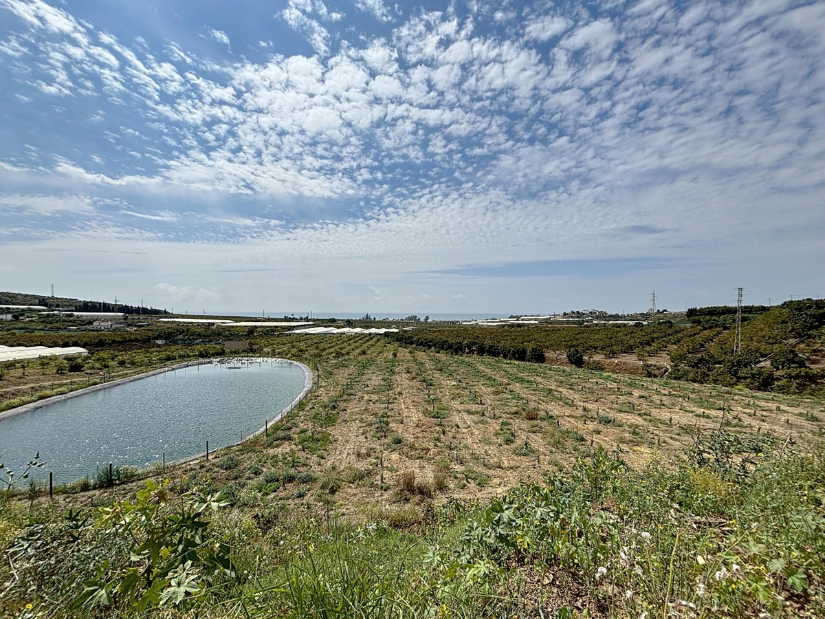 1 Bed Plots for sale in Almayate Costa Del Sol East, Málaga, Spain