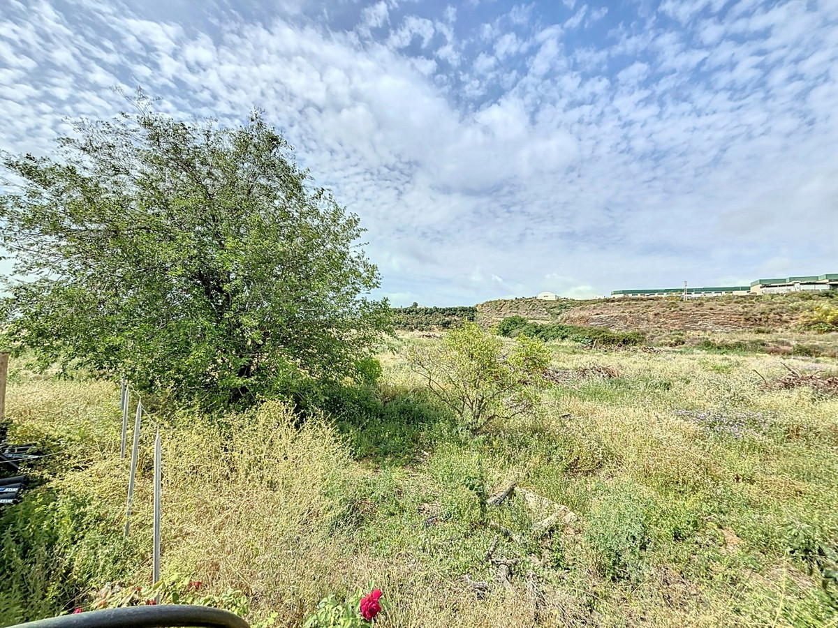 1 Bed Plots for sale in Almayate Costa Del Sol East, Málaga, Spain
